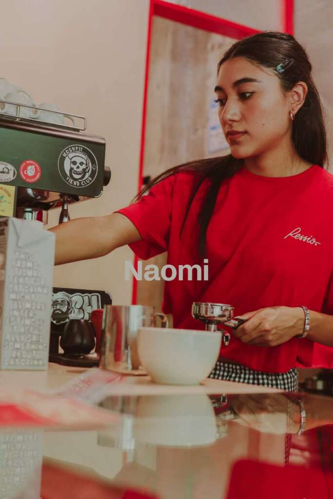 Foto de Naomi barista de Ressio