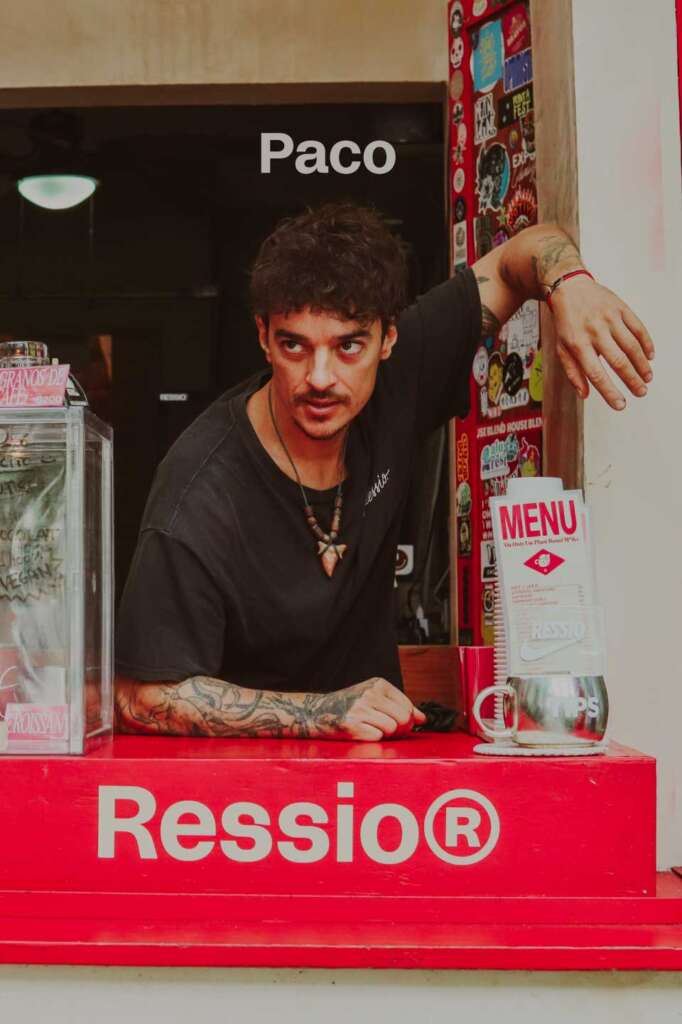 Foto de Paco barista de Ressio